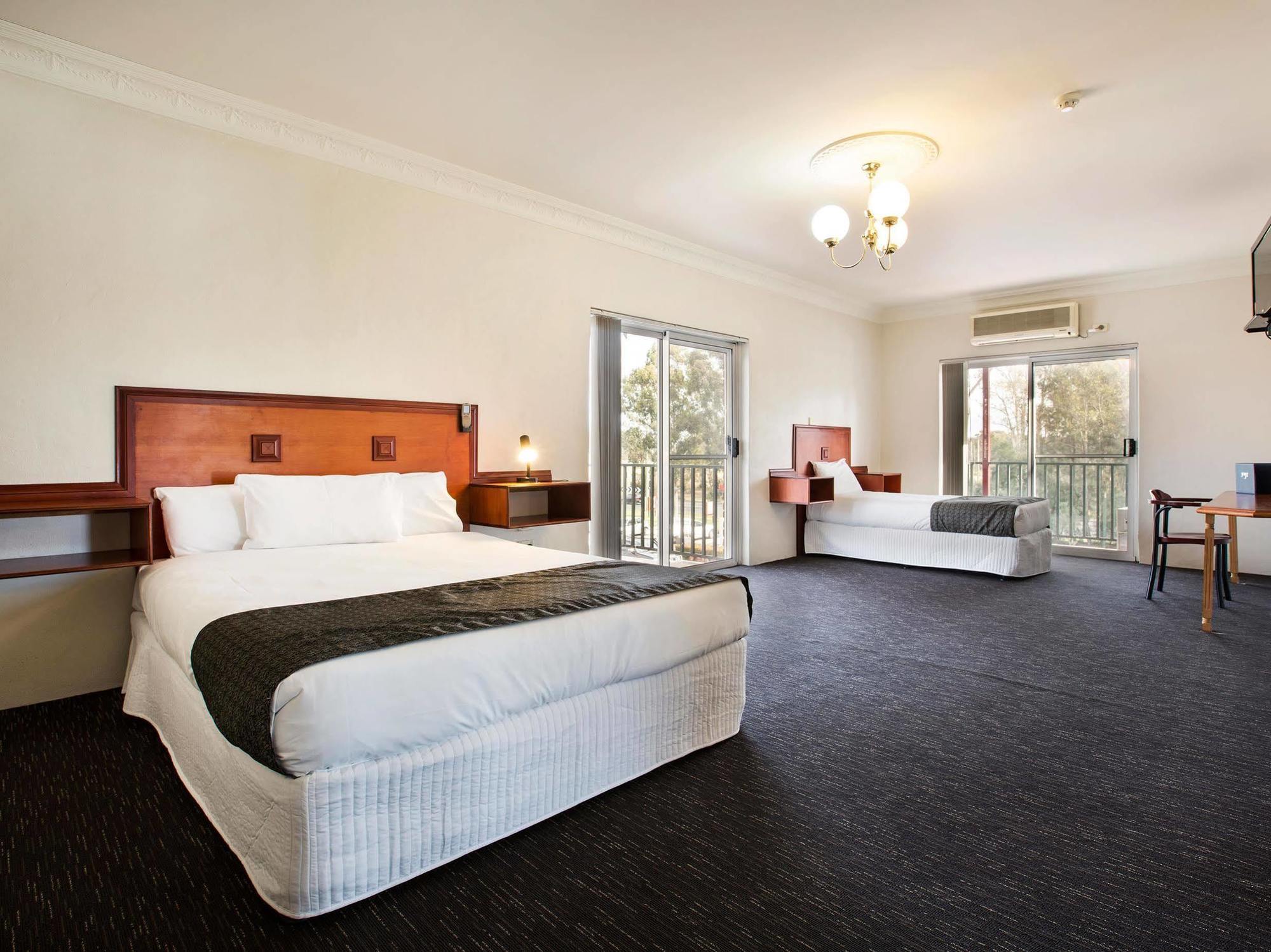 Nightcap At Blue Cattle Dog Hotel Rooty Hill Exteriér fotografie